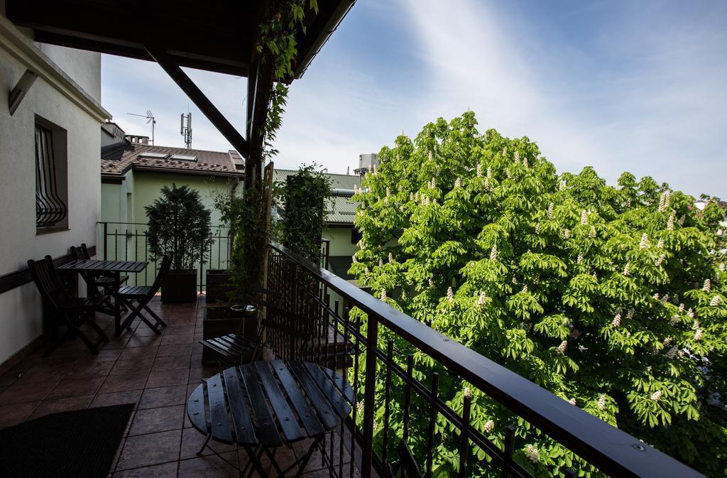 Kazimierz Secret Aparthotel Красков Екстериор снимка
